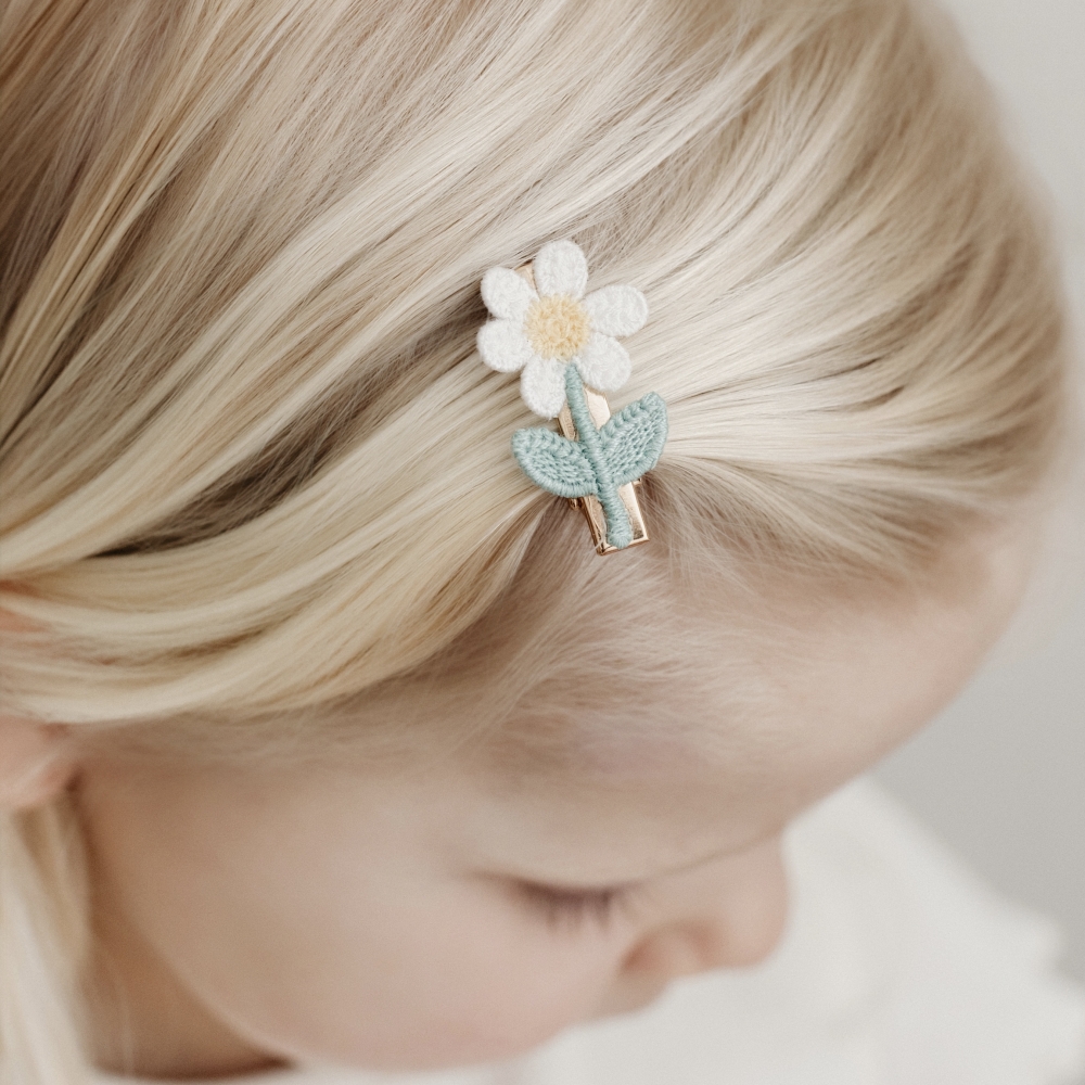 Flower Parade - White