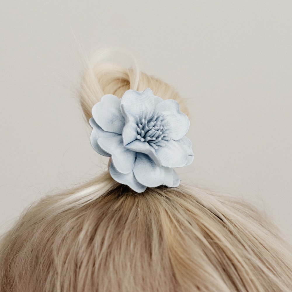 Maxi Haarelastiek - Bloem Pastelblauw