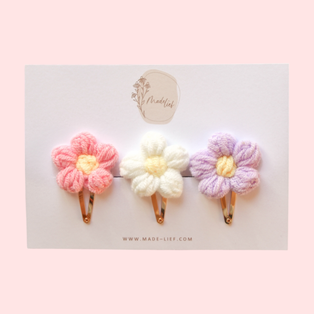 Knitted Flowers - Spring